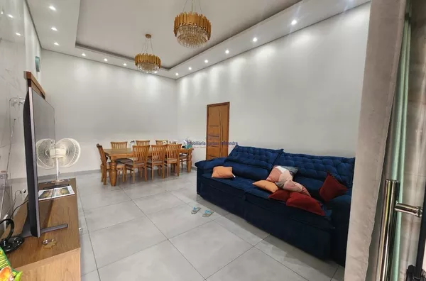 Casa pronta para moradia á venda com ponto comercial, KM-1, Porto Velho