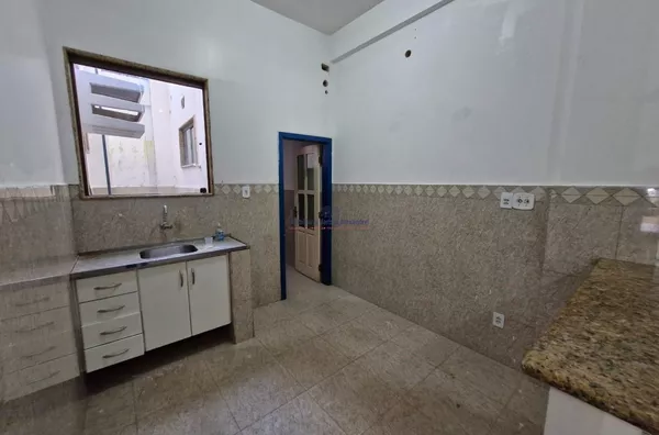 Ponto Comercial na região central para locação e venda