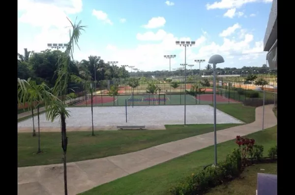 Terreno a venda no condomínio Alphaville