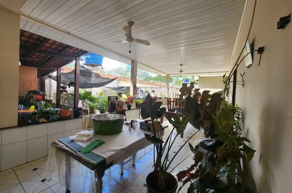 Casa a venda condomínio com localização excelente, Rio Madeira, Porto Velho