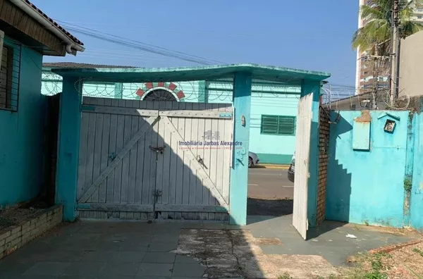 Ponto Comercial, 700 metros, escriturado, Olaria