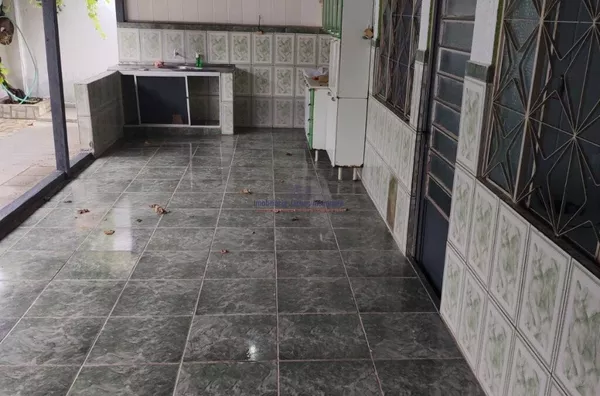 Casa para venda em rua pública, bairro Conceição, Porto Velho