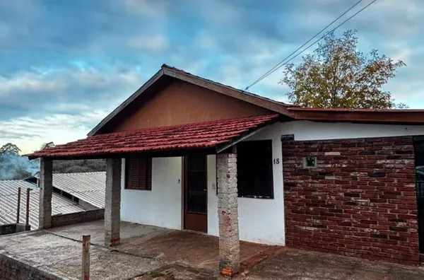 Casa para comprar e aluguel, 2 quarto(s),  Piratini, Panambi
