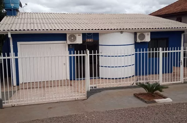 Casa para venda,  bairro Arco-íris.