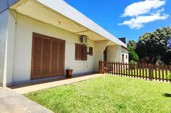 Casa para , 4 quarto(s),  Piratini, Panambi