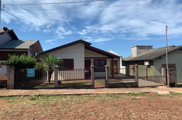 Casa para  2 quarto(s) zona norte Panambi