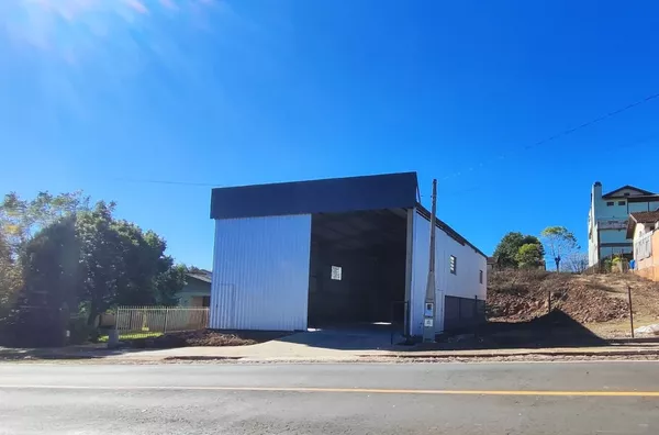 Comercial para aluguel, 2 quarto(s),  Erica, Panambi