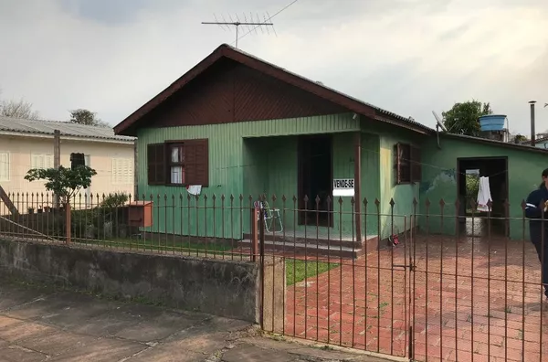 Terreno para venda com casa  centro parobé
