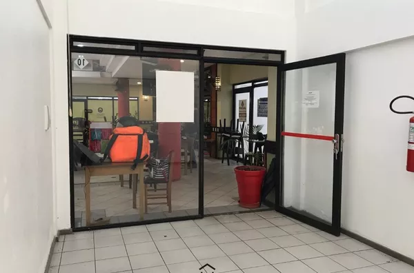 SALA COMERCIAL NO TÉRREO