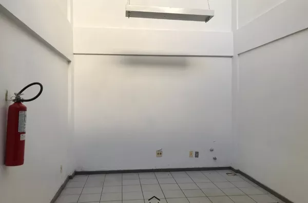 SALA COMERCIAL NO TÉRREO