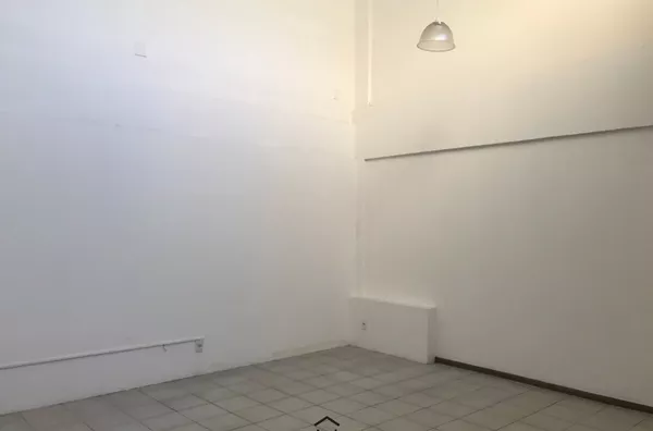 SALA COMERCIAL NO TÉRREO