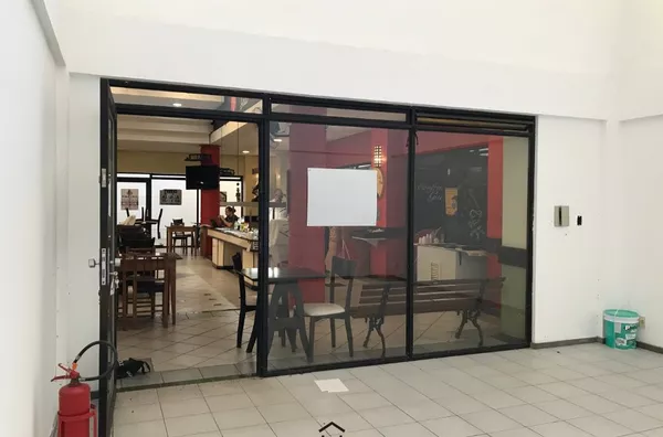 SALA COMERCIAL NO TÉRREO
