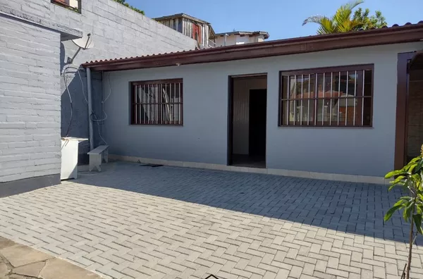 CASA NO BAIRRO CENTRO