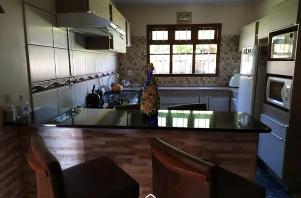 CASA NO BAIRRO XV DE JUNHO