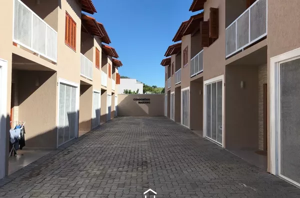 SOBRADOS COM DOIS QUARTOS