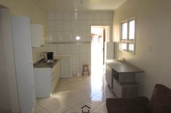 CASA NO BAIRRO SANTA ROSA