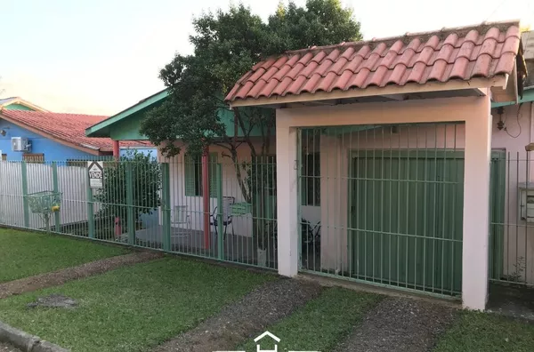 CASA NO BAIRRO LARANJEIRAS