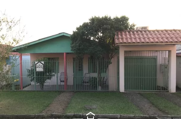 CASA NO BAIRRO LARANJEIRAS