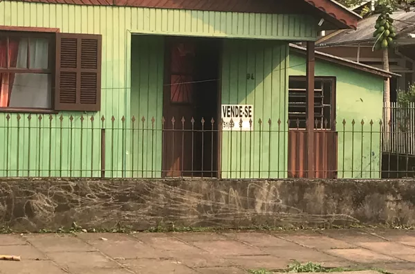 Terreno para venda com casa  centro parobé