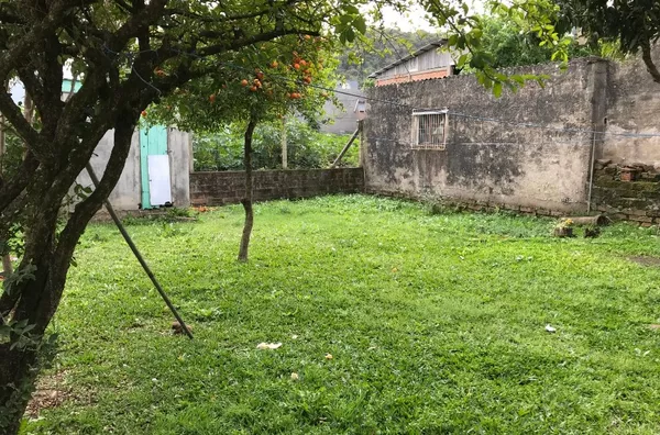 Terreno para venda com casa  centro parobé