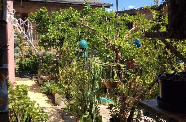 CASA com SOBRADO NO BAIRRO NOVA PAROBÉ