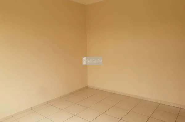 VENDO ótimo APARTAMENTO 2 Qtos + DEP completa - Braz de Pina 