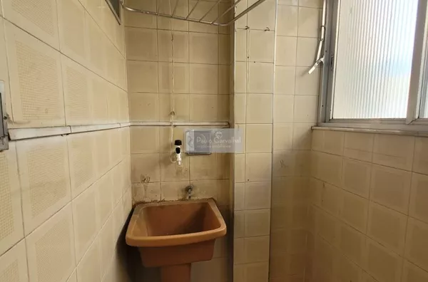 ALUGO Apartamento 2 Qtos, 42m² - Irajá 