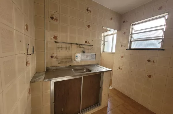 ALUGO Apartamento 2 Qtos, 42m² - Irajá 
