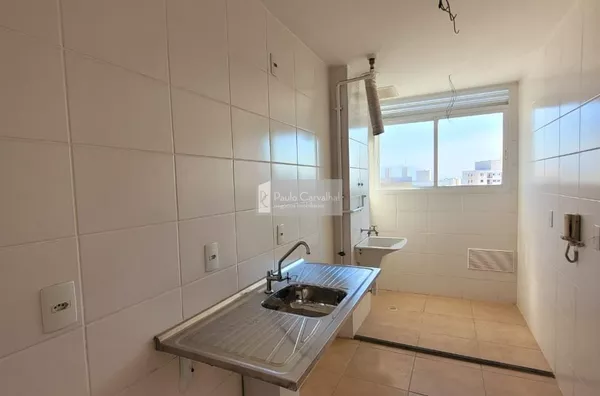 VENDO Excelente Apartamento 2 Qtos, 50m² + VAGA - Irajá