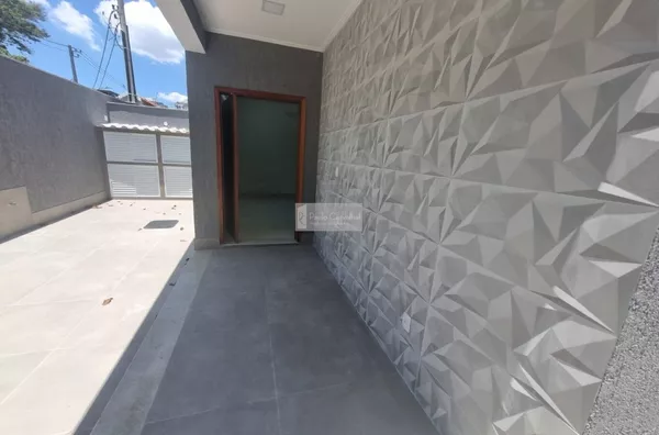 ALUGUEL DE MARAVILHOSA CASA 2 Qtos, 1 Suíte + VAGA, 100m²-  Brás de Pina