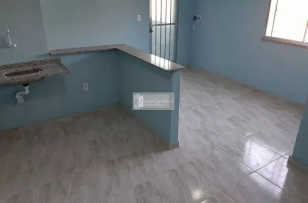 Kitinete / conjugados reformado em Brás de Pina