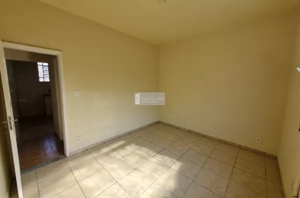 ALUGO APARTAMENTO 2 Qtos, 60m² - Irajá 