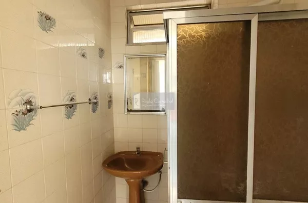 ALUGO Apartamento 2 Qtos, 42m² - Irajá 