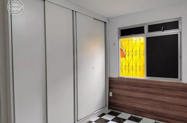 Equipada com armários