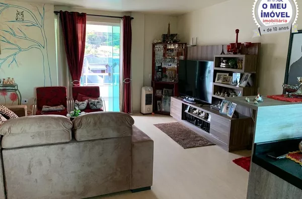 Belíssima Casa para venda  no Bairro Cristo Rei em Francisco Beltrão