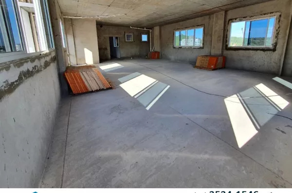 Sala comercial para venda em frente a Policlinica