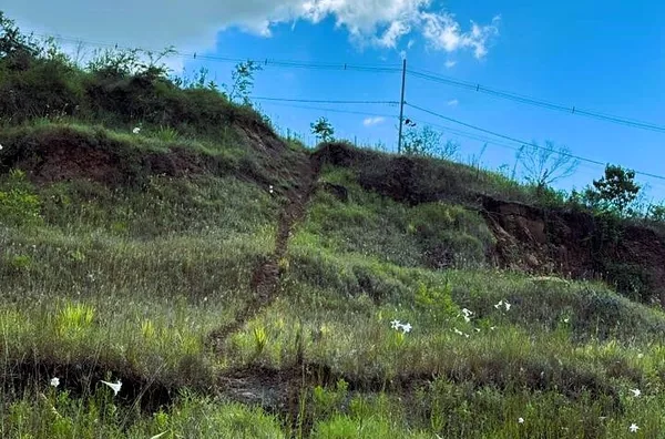 ✨TERRENO Á VENDA 455m² - LOTEAMENTO MONTEBELLO✨