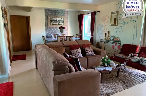 Belíssima Casa para venda  no Bairro Cristo Rei em Francisco Beltrão