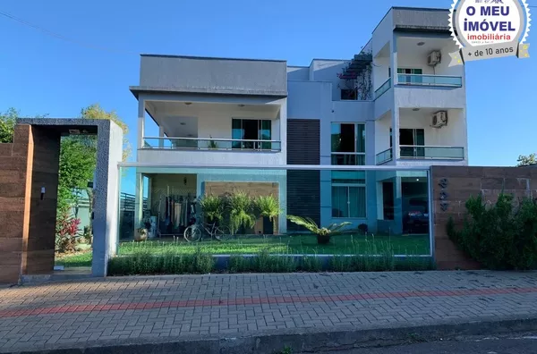 Belíssima Casa para venda  no Bairro Cristo Rei em Francisco Beltrão