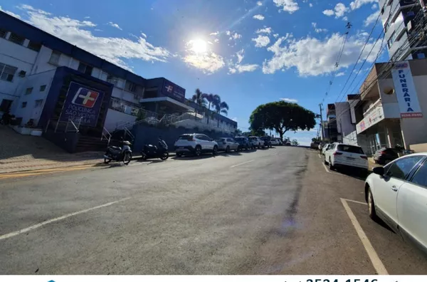 Sala comercial para venda em frente a Policlinica