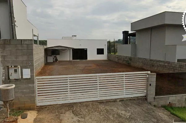 Casa para venda no bairro Industrial, Francisco Beltrão-PR