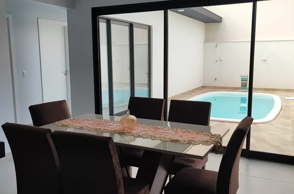 Belíssima casa para venda no Alagado de Nova Prata do Iguçau.