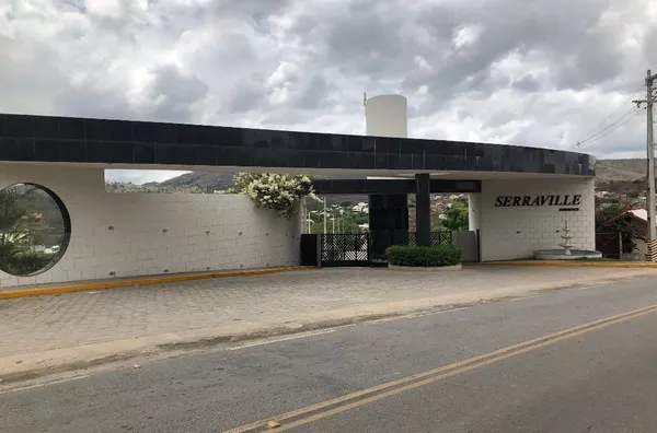 Casa em condomínio para venda 5 quarto(s) condomínio serraville em Gravatá .
