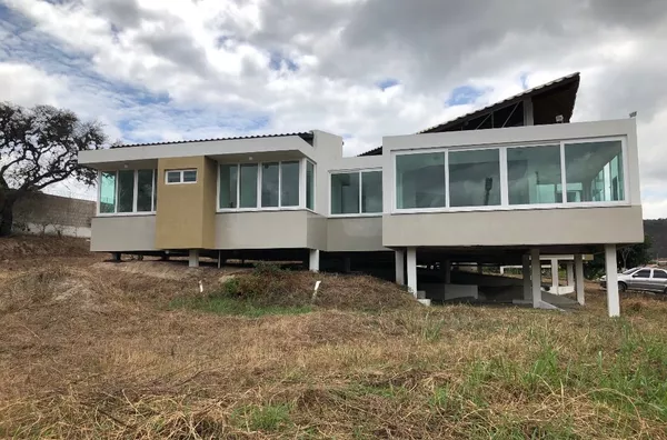Casa em condomínio para venda 5 quarto(s) condomínio serraville em Gravatá .