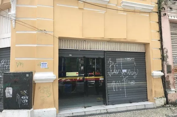 Prédio comercial para venda e aluguel, no Recife antigo com elevador moderno, Recife-PE