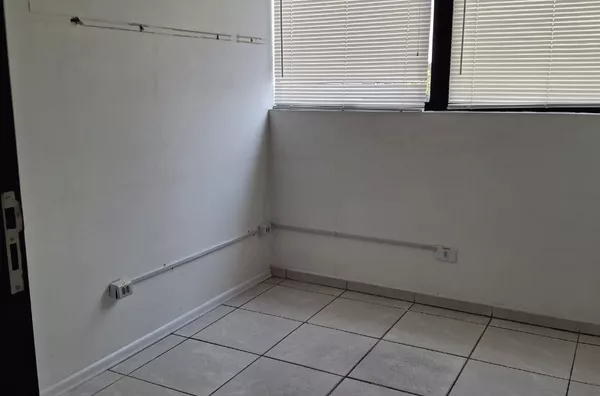 Sala comercial 35 m2 no Alto da XV