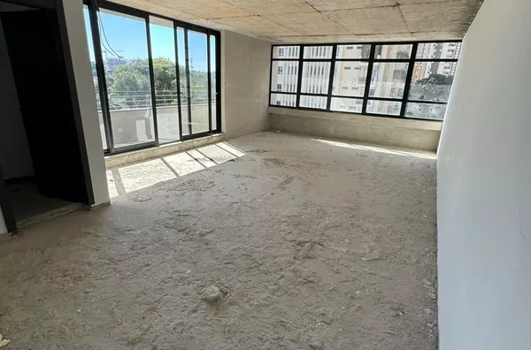 Laje Comercial com 488 m2 para aluguel no edifício comercial mais charmoso do Champagnat