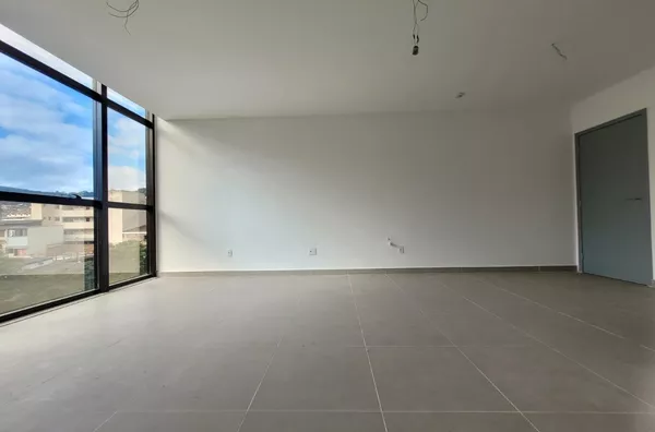 Sala 121 no Centro Boulevard, Olaria, Nova Friburgo