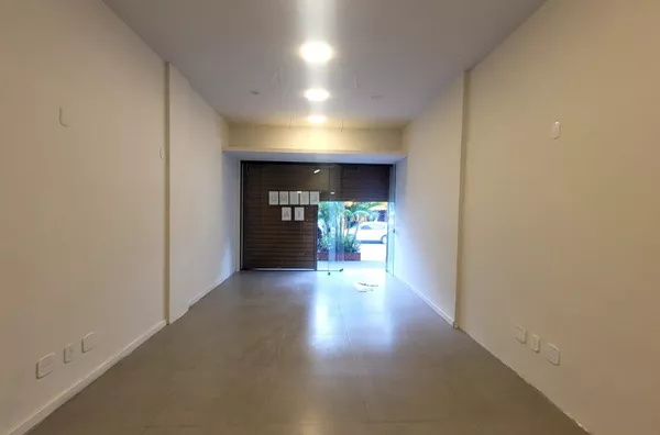 Loja 02 Ed. Francisco Ramos