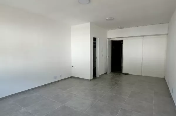 Sala 07, Shopping Roseiral, Olaria